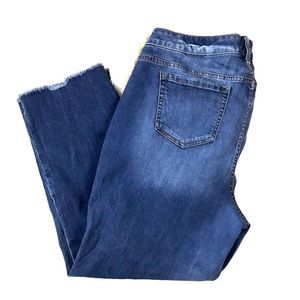 TORRID ripped straight leg jeans raw hem